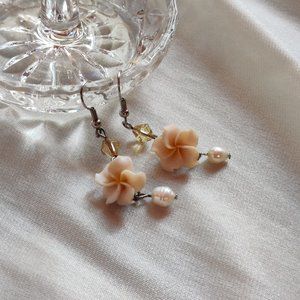 Floral Earrings (Hawaiian earrings)